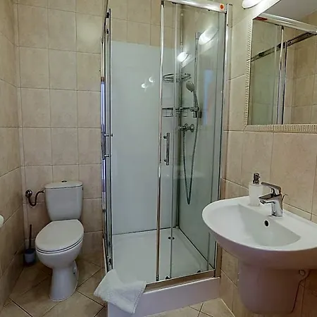 Otel In With Balcony
